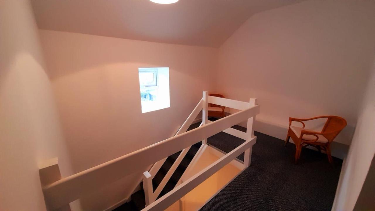 Ballycastle Accommodation - Ash Tree House Exterior photo